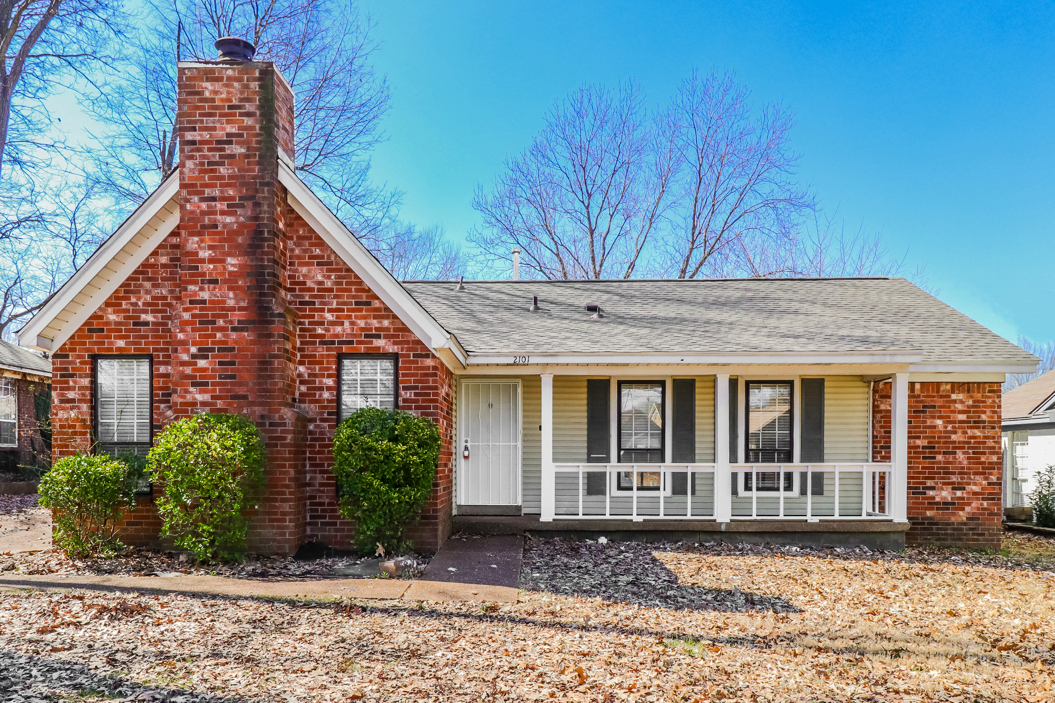 2101 ROSE GARDEN CV Memphis, TN 38133